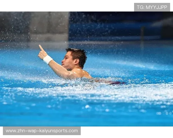 练俊杰破千分夺金 获全运会跳水男子个人全能冠军 练俊杰破千分夺金 获全运会跳水男子个人全能冠军