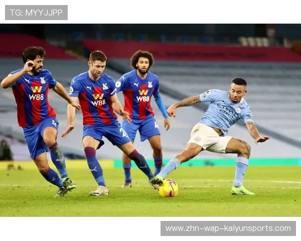 水晶宫主场爆冷击败曼联,霍奇森老谋深算,水晶宫球队价值 水晶宫主场爆冷击败曼联,霍奇森老谋深算,水晶宫球队价值