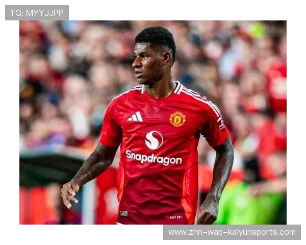 曼联反击三步到位,拉什福德抽射被门柱拒绝 曼联反击三步到位,拉什福德抽射被门柱拒绝