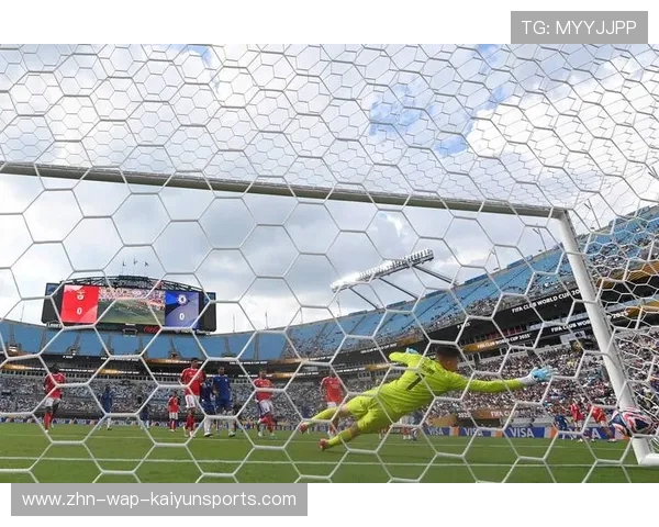 到“巷”收走“切尔西”也有“世一腰”揭秘足球的无尽魅力 到“巷”收走“切尔西”也有“世一腰”揭秘足球的无尽魅力