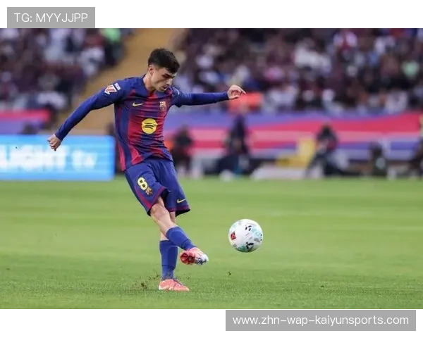 巴萨中场远射惊艳，佩德里位置完美收网